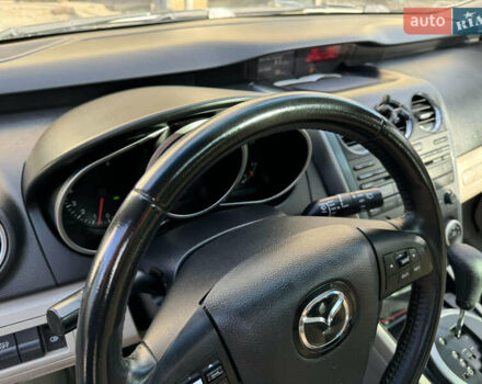 Білий Мазда СХ-7, об'ємом двигуна 2.49 л та пробігом 350 тис. км за 8200 $, фото 45 на Automoto.ua