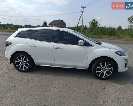 Белый Мазда СХ-7, объемом двигателя 2.26 л и пробегом 219 тыс. км за 8900 $, фото 1 на Automoto.ua
