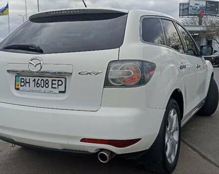 Белый Мазда СХ-7, объемом двигателя 2.26 л и пробегом 193 тыс. км за 8500 $, фото 12 на Automoto.ua
