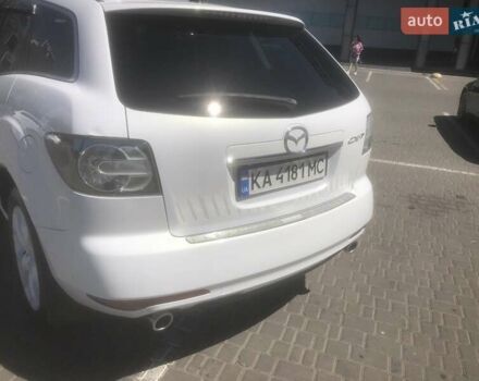 Белый Мазда СХ-7, объемом двигателя 2.26 л и пробегом 145 тыс. км за 10000 $, фото 15 на Automoto.ua