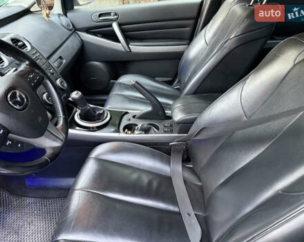 Белый Мазда СХ-7, объемом двигателя 2.18 л и пробегом 229 тыс. км за 10500 $, фото 19 на Automoto.ua