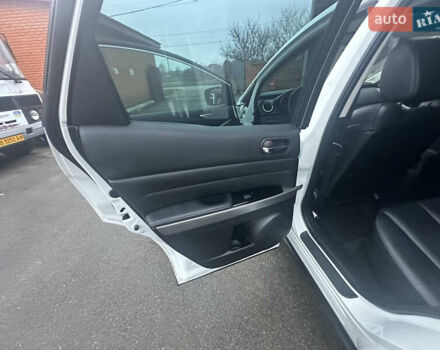 Білий Мазда СХ-7, об'ємом двигуна 2.2 л та пробігом 243 тис. км за 10999 $, фото 33 на Automoto.ua