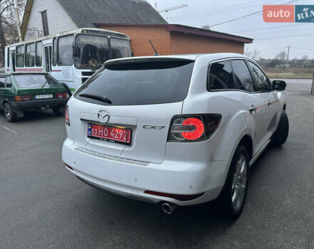 Білий Мазда СХ-7, об'ємом двигуна 2.2 л та пробігом 243 тис. км за 10999 $, фото 10 на Automoto.ua