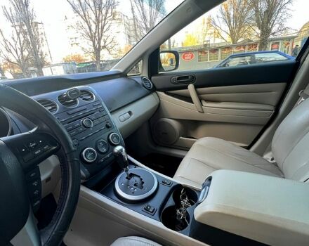 Білий Мазда СХ-7, об'ємом двигуна 2.5 л та пробігом 202 тис. км за 9500 $, фото 8 на Automoto.ua