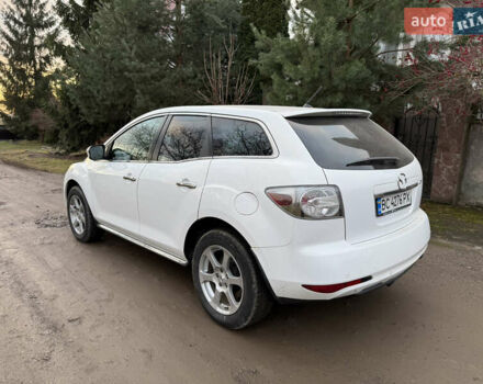 Белый Мазда СХ-7, объемом двигателя 2.18 л и пробегом 229 тыс. км за 10500 $, фото 13 на Automoto.ua