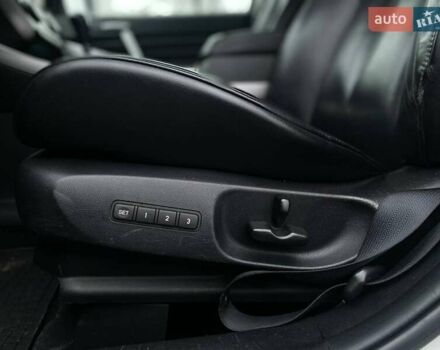 Білий Мазда СХ-7, об'ємом двигуна 2.3 л та пробігом 218 тис. км за 7990 $, фото 20 на Automoto.ua