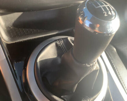 Белый Мазда СХ-7, объемом двигателя 2.2 л и пробегом 185 тыс. км за 9500 $, фото 19 на Automoto.ua