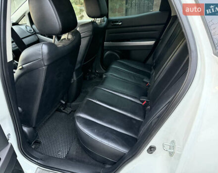 Белый Мазда СХ-7, объемом двигателя 2.18 л и пробегом 229 тыс. км за 10500 $, фото 22 на Automoto.ua