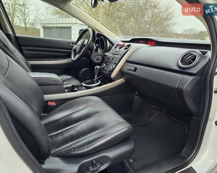 Білий Мазда СХ-7, об'ємом двигуна 2.26 л та пробігом 187 тис. км за 7200 $, фото 40 на Automoto.ua