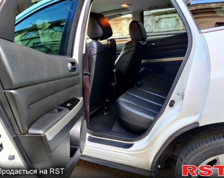 Белый Мазда СХ-7, объемом двигателя 2.3 л и пробегом 173 тыс. км за 9500 $, фото 6 на Automoto.ua