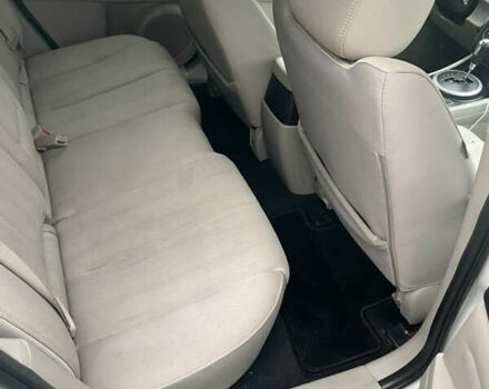 Белый Мазда СХ-7, объемом двигателя 2.49 л и пробегом 301 тыс. км за 7800 $, фото 22 на Automoto.ua