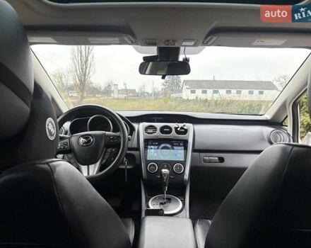 Белый Мазда СХ-7, объемом двигателя 2.49 л и пробегом 151 тыс. км за 10900 $, фото 17 на Automoto.ua