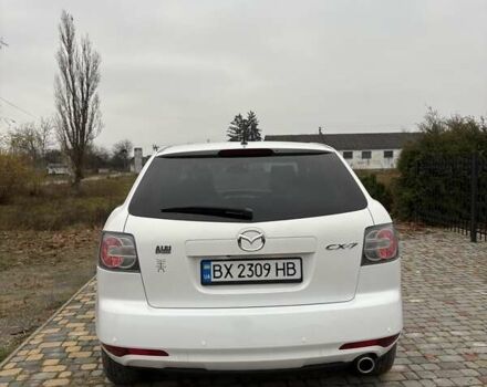 Белый Мазда СХ-7, объемом двигателя 2.49 л и пробегом 151 тыс. км за 10900 $, фото 5 на Automoto.ua