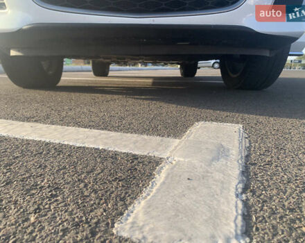 Белый Мазда СХ-7, объемом двигателя 2.2 л и пробегом 185 тыс. км за 9700 $, фото 16 на Automoto.ua