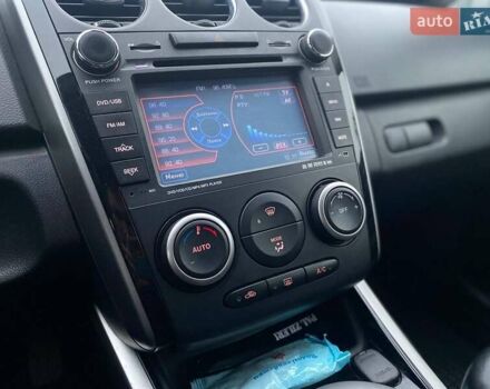 Білий Мазда СХ-7, об'ємом двигуна 2.3 л та пробігом 218 тис. км за 7990 $, фото 40 на Automoto.ua