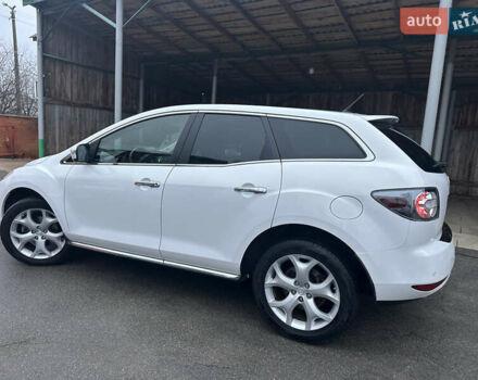 Білий Мазда СХ-7, об'ємом двигуна 2.2 л та пробігом 243 тис. км за 10999 $, фото 17 на Automoto.ua