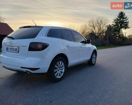 Білий Мазда СХ-7, об'ємом двигуна 2.49 л та пробігом 247 тис. км за 9300 $, фото 9 на Automoto.ua