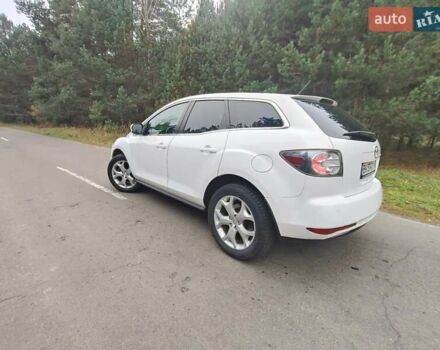 Белый Мазда СХ-7, объемом двигателя 2.18 л и пробегом 168 тыс. км за 10600 $, фото 3 на Automoto.ua