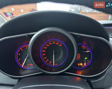 Білий Мазда СХ-7, об'ємом двигуна 2.2 л та пробігом 243 тис. км за 10999 $, фото 40 на Automoto.ua