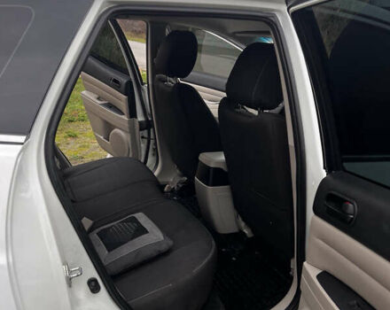 Білий Мазда СХ-7, об'ємом двигуна 2.49 л та пробігом 247 тис. км за 9300 $, фото 13 на Automoto.ua