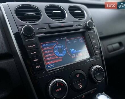 Білий Мазда СХ-7, об'ємом двигуна 2.3 л та пробігом 218 тис. км за 7990 $, фото 37 на Automoto.ua