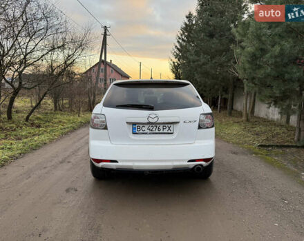 Белый Мазда СХ-7, объемом двигателя 2.18 л и пробегом 229 тыс. км за 10500 $, фото 11 на Automoto.ua