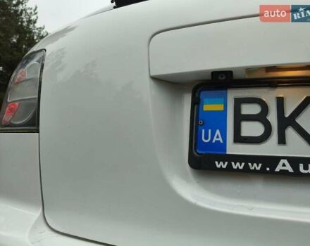 Белый Мазда СХ-7, объемом двигателя 2.18 л и пробегом 168 тыс. км за 10600 $, фото 2 на Automoto.ua