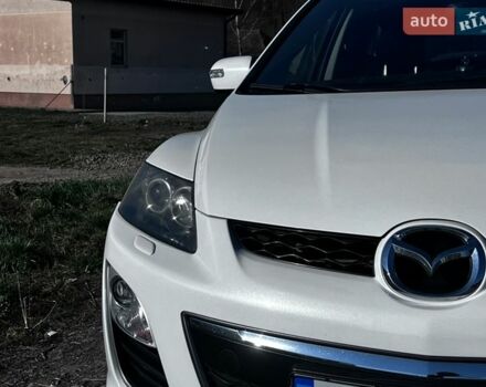 Белый Мазда СХ-7, объемом двигателя 2.2 л и пробегом 208 тыс. км за 10700 $, фото 1 на Automoto.ua