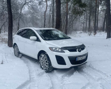 Белый Мазда СХ-7, объемом двигателя 2.49 л и пробегом 301 тыс. км за 8300 $, фото 1 на Automoto.ua