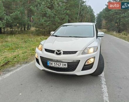 Белый Мазда СХ-7, объемом двигателя 2.18 л и пробегом 168 тыс. км за 10600 $, фото 1 на Automoto.ua