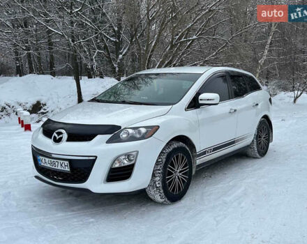 Белый Мазда СХ-7, объемом двигателя 2.49 л и пробегом 286 тыс. км за 10200 $, фото 1 на Automoto.ua