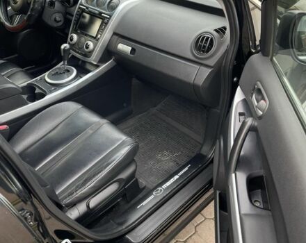 Чорний Мазда СХ-7, об'ємом двигуна 2.3 л та пробігом 165 тис. км за 5300 $, фото 7 на Automoto.ua