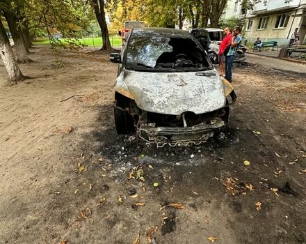 Мазда СХ-7 2007 в Кременчуге на Automoto.ua Черный Мазда СХ-7, объемом двигателя 2.3 л и пробегом 150 тыс. км за 2500 $, фото 9 на Automoto.ua