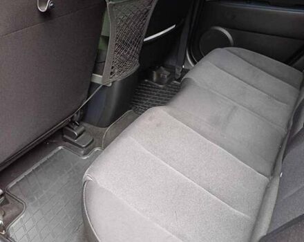 Черный Мазда СХ-7, объемом двигателя 2.26 л и пробегом 145 тыс. км за 7800 $, фото 9 на Automoto.ua