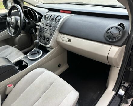 Черный Мазда СХ-7, объемом двигателя 2.3 л и пробегом 90 тыс. км за 5900 $, фото 18 на Automoto.ua