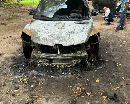 Черный Мазда СХ-7, объемом двигателя 2.3 л и пробегом 150 тыс. км за 2500 $, фото 8 на Automoto.ua