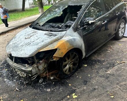 Черный Мазда СХ-7, объемом двигателя 2.3 л и пробегом 150 тыс. км за 2500 $, фото 11 на Automoto.ua