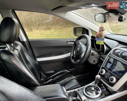 Черный Мазда СХ-7, объемом двигателя 2.26 л и пробегом 220 тыс. км за 7950 $, фото 63 на Automoto.ua