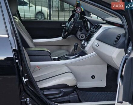 Черный Мазда СХ-7, объемом двигателя 2.3 л и пробегом 115 тыс. км за 8990 $, фото 33 на Automoto.ua
