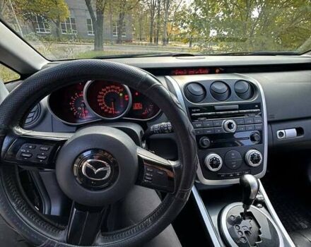 Черный Мазда СХ-7, объемом двигателя 2.26 л и пробегом 196 тыс. км за 7600 $, фото 2 на Automoto.ua