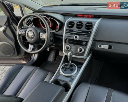 Черный Мазда СХ-7, объемом двигателя 2.3 л и пробегом 124 тыс. км за 7800 $, фото 54 на Automoto.ua