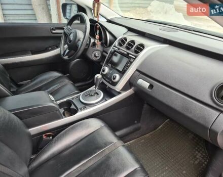 Мазда СХ-7 2008 в Черновцах на Automoto.ua Черный Мазда СХ-7, объемом двигателя 2.3 л и пробегом 128 тыс. км за 8000 $, фото 4 на Automoto.ua