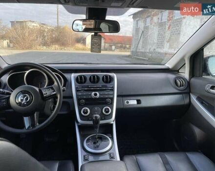 Черный Мазда СХ-7, объемом двигателя 2.26 л и пробегом 130 тыс. км за 9555 $, фото 2 на Automoto.ua