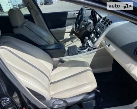 Черный Мазда СХ-7, объемом двигателя 2.3 л и пробегом 313 тыс. км за 5000 $, фото 5 на Automoto.ua