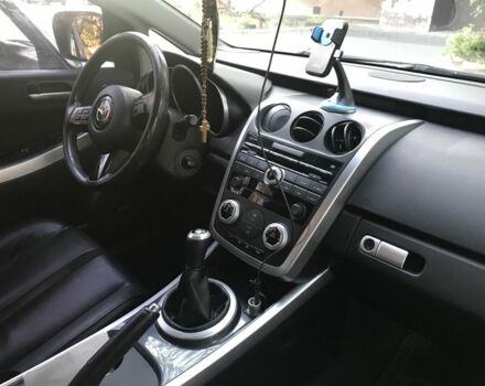 Черный Мазда СХ-7, объемом двигателя 2.3 л и пробегом 180 тыс. км за 6199 $, фото 2 на Automoto.ua