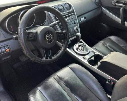 Черный Мазда СХ-7, объемом двигателя 2.26 л и пробегом 196 тыс. км за 7600 $, фото 5 на Automoto.ua