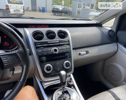 Черный Мазда СХ-7, объемом двигателя 2.3 л и пробегом 313 тыс. км за 5000 $, фото 8 на Automoto.ua