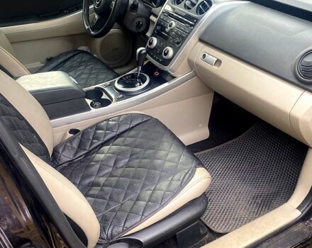 Черный Мазда СХ-7, объемом двигателя 2.3 л и пробегом 227 тыс. км за 7500 $, фото 2 на Automoto.ua