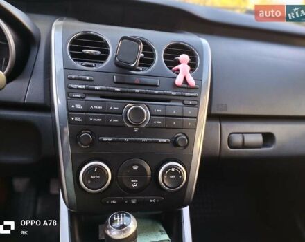 Черный Мазда СХ-7, объемом двигателя 2.2 л и пробегом 171 тыс. км за 8500 $, фото 5 на Automoto.ua