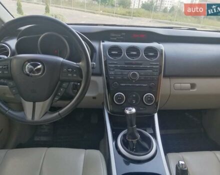 Черный Мазда СХ-7, объемом двигателя 2.18 л и пробегом 262 тыс. км за 9300 $, фото 2 на Automoto.ua